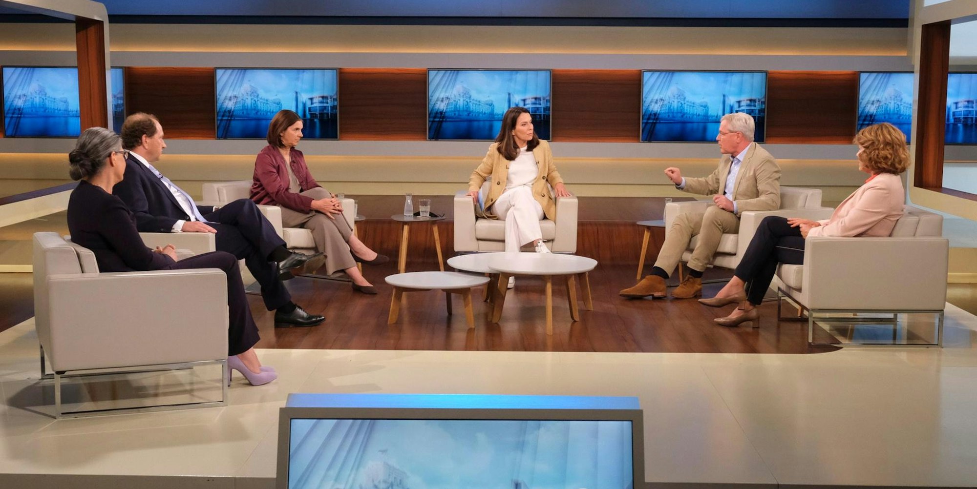 Anne Will DPA 250722