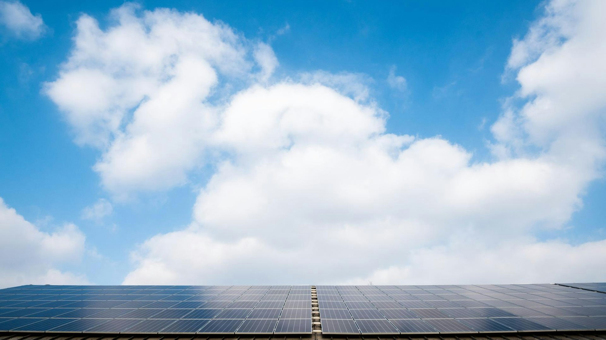 Solarstrom Symbolbild