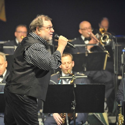 Huerth_Bundeswehr_Bigband_Klaus_Lage1