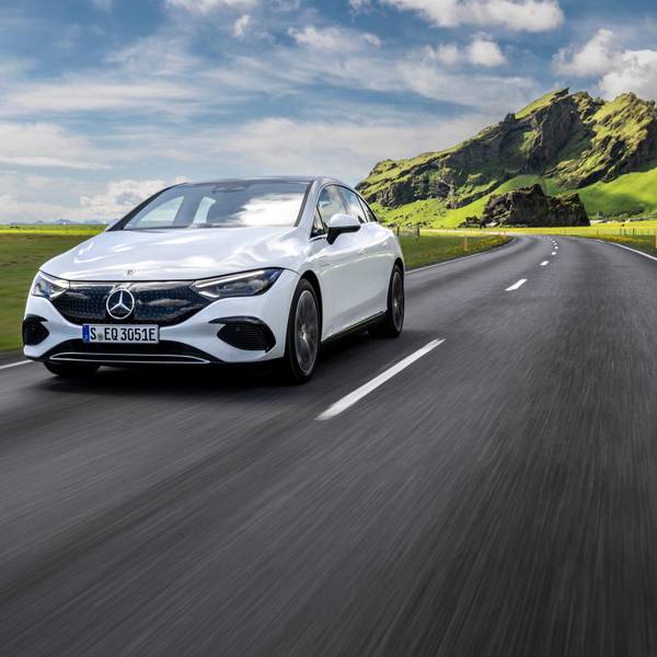 KR Mercedes EQE