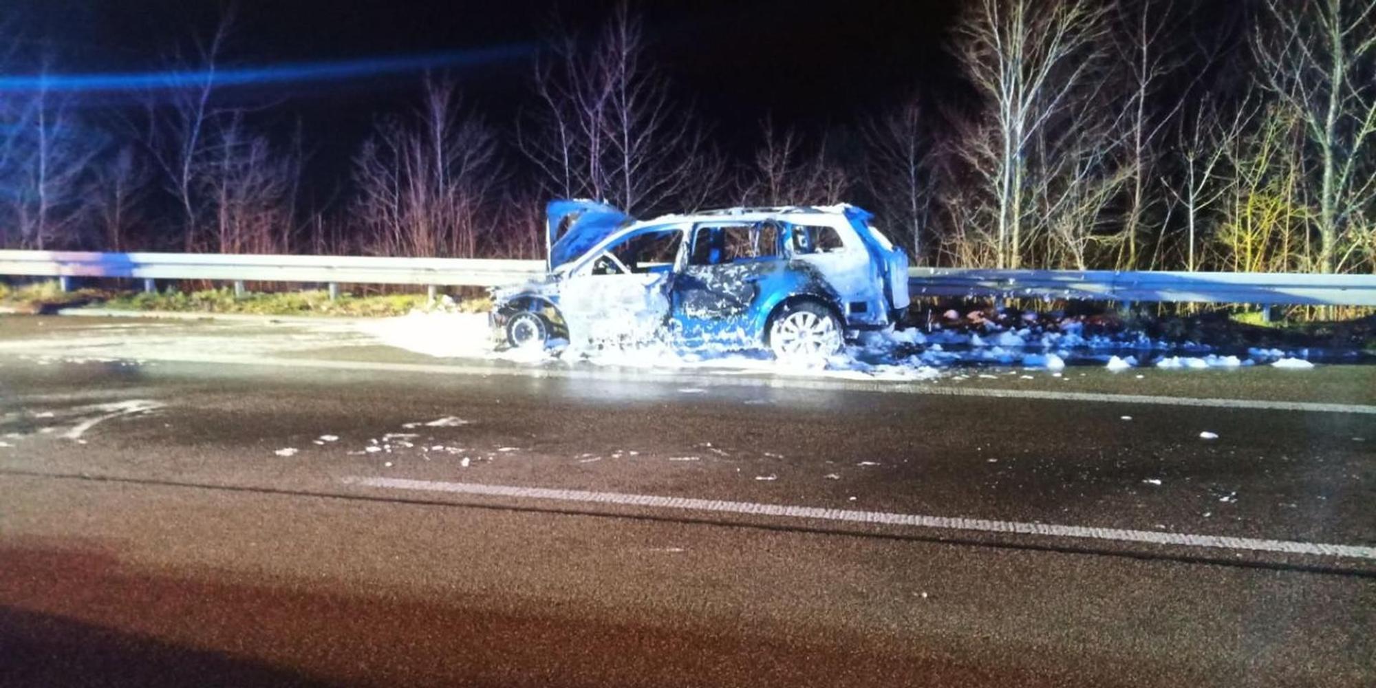 Brennendes Auto A1