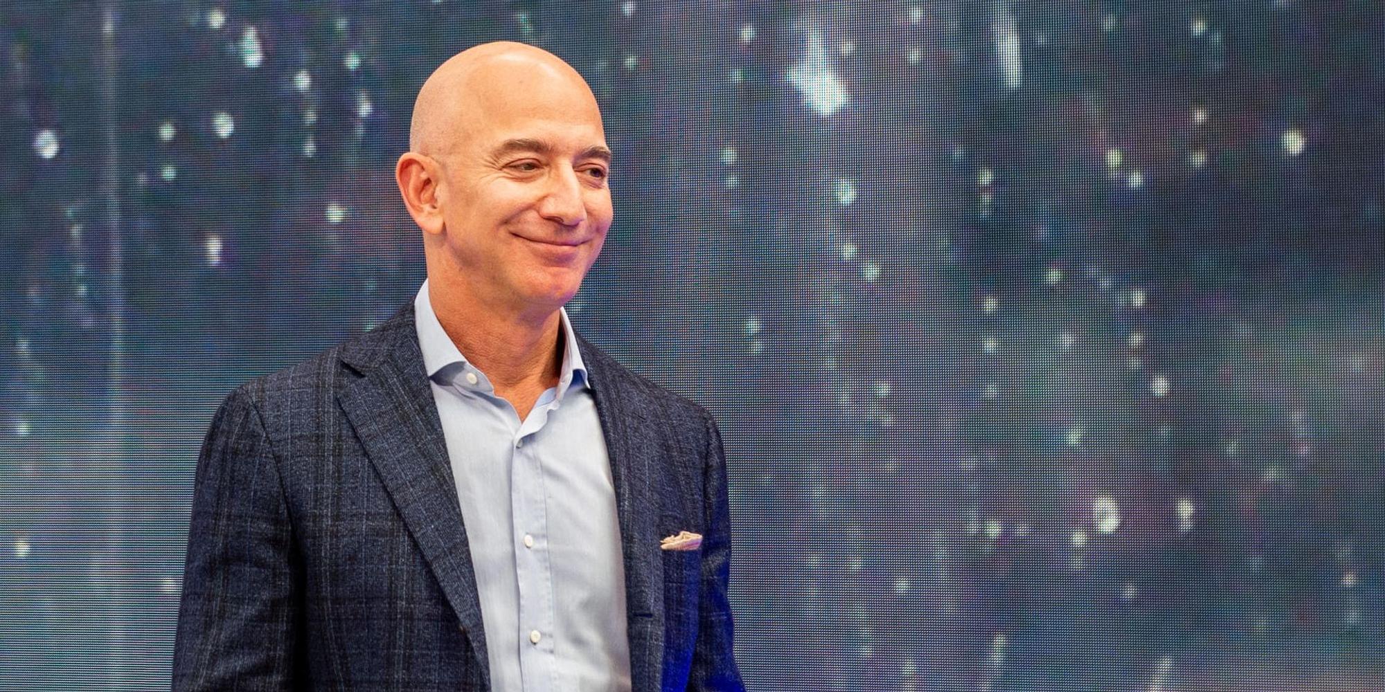 Bezos Amazon dpa