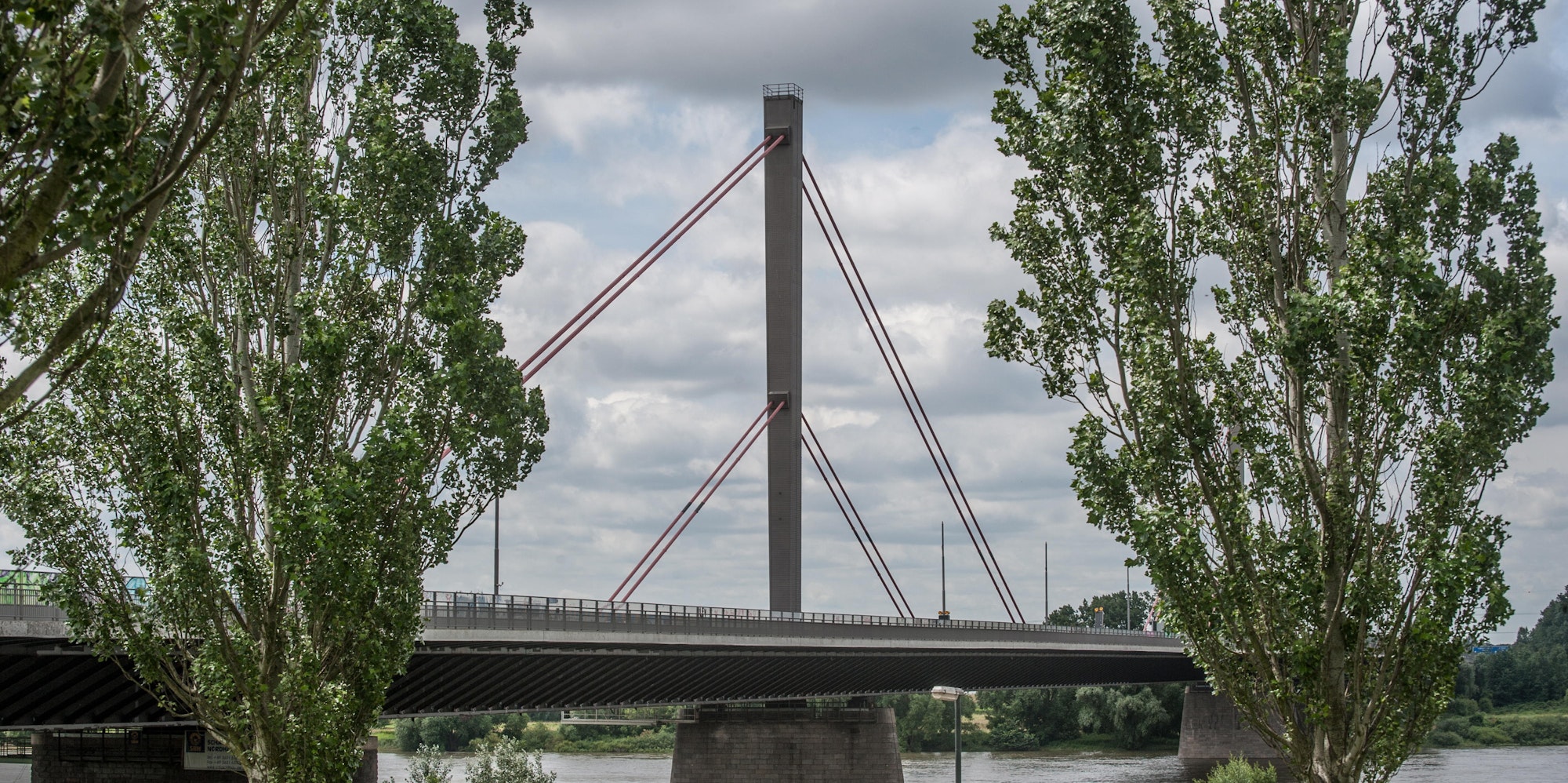 Rheinbrücke Leverkusen