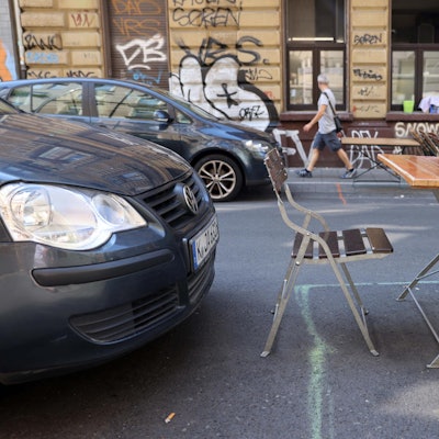 nab200812_Auszengastronomie_Zuelpicher_01