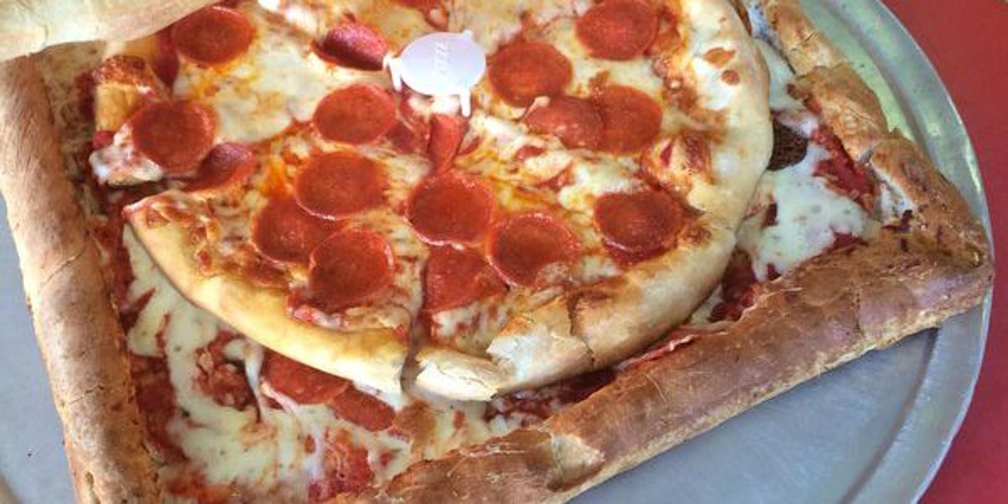 pizzakarton aus pizza