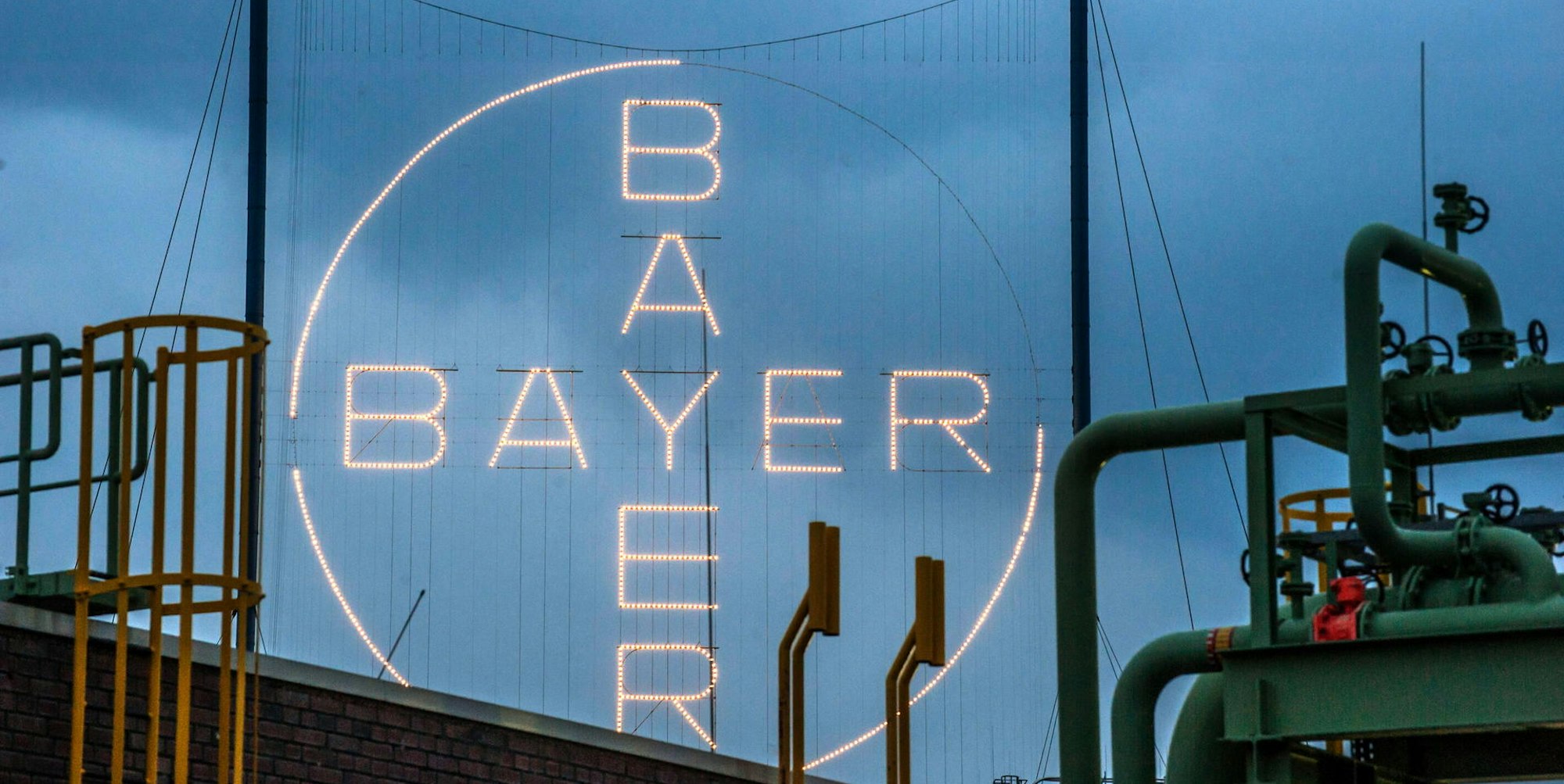 le-bayer-kreuz-abends