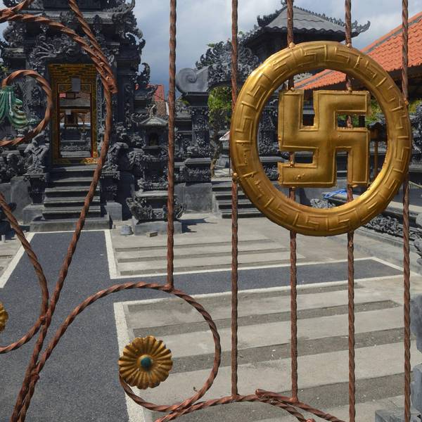 swastika_bali_imago