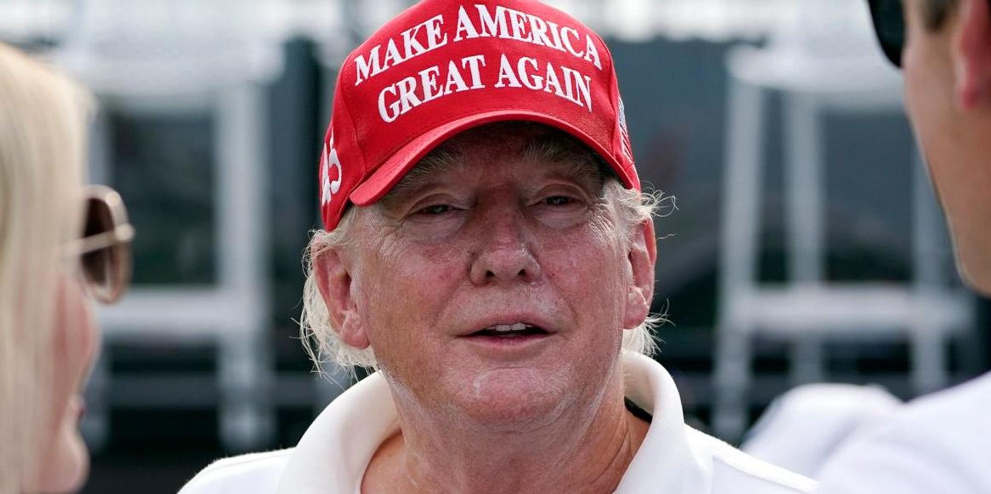Trump Golf 1 ap 290722