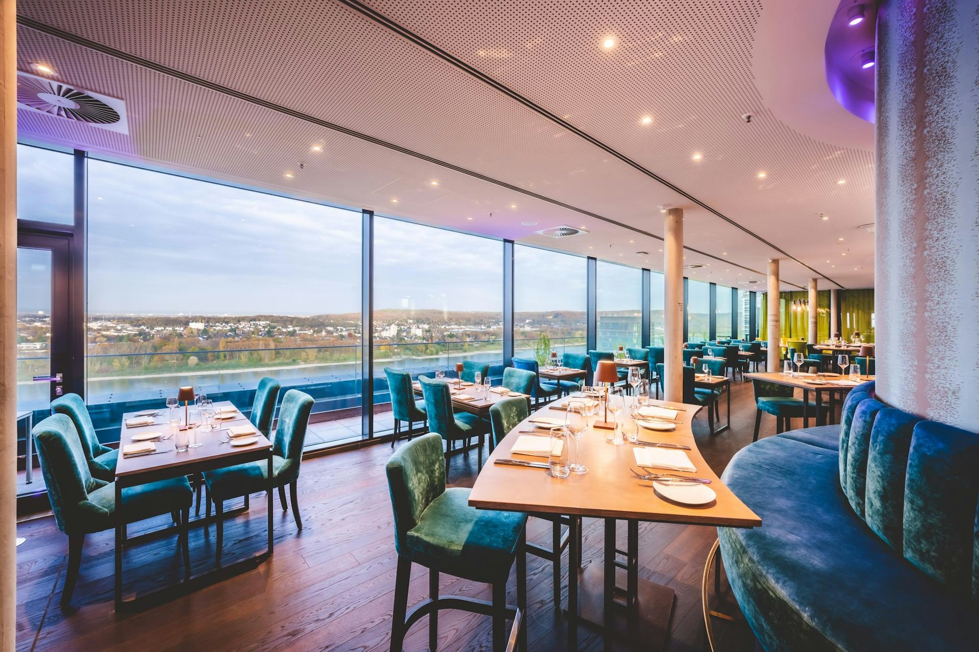 Konrads in Bonn Sitzbank