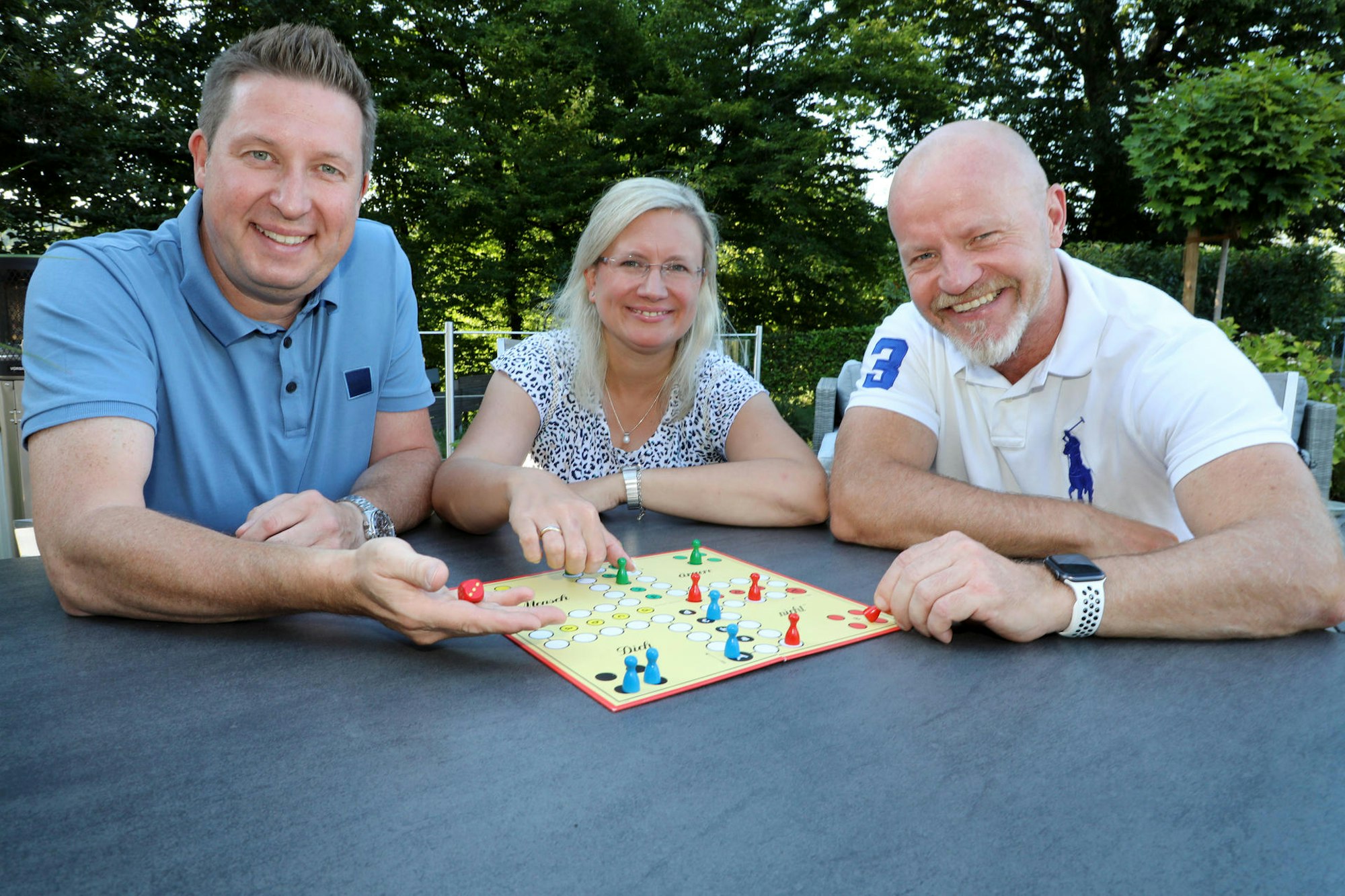 220808-wg-GL-Dreigestirn-ärgere-dich-nicht-A0334