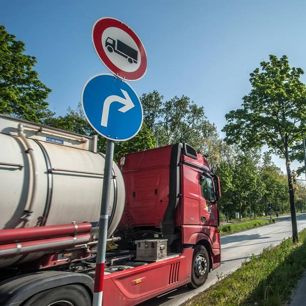 leverkusen-unfall-stzelle_ALF_0444