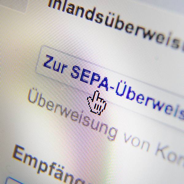 B-Banküberweisung_310816