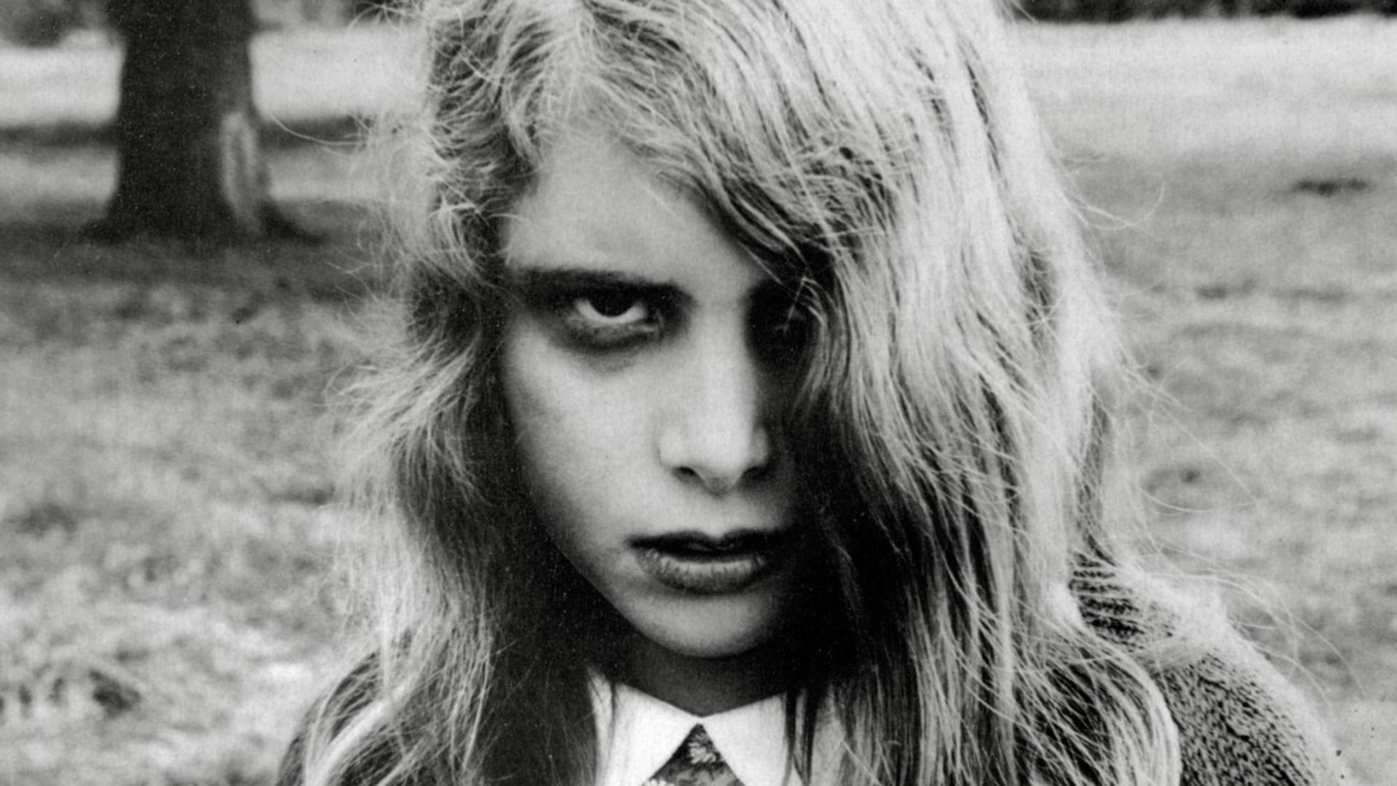 Zombie-Mädchen aus dem Horrorklassiker „Die Nacht der lebenden Toten“.
