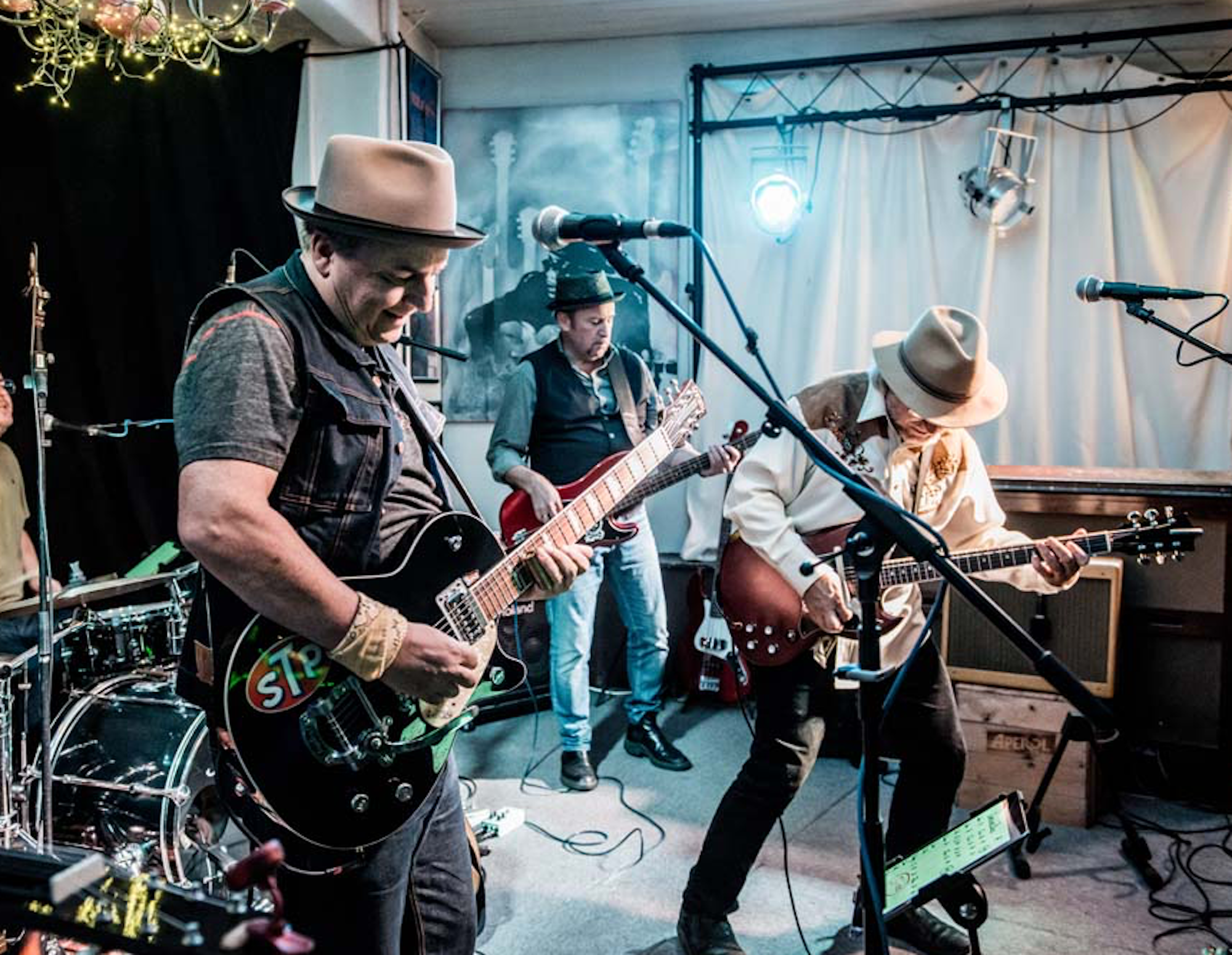 Jay Ottaway and The Lost Boys - C