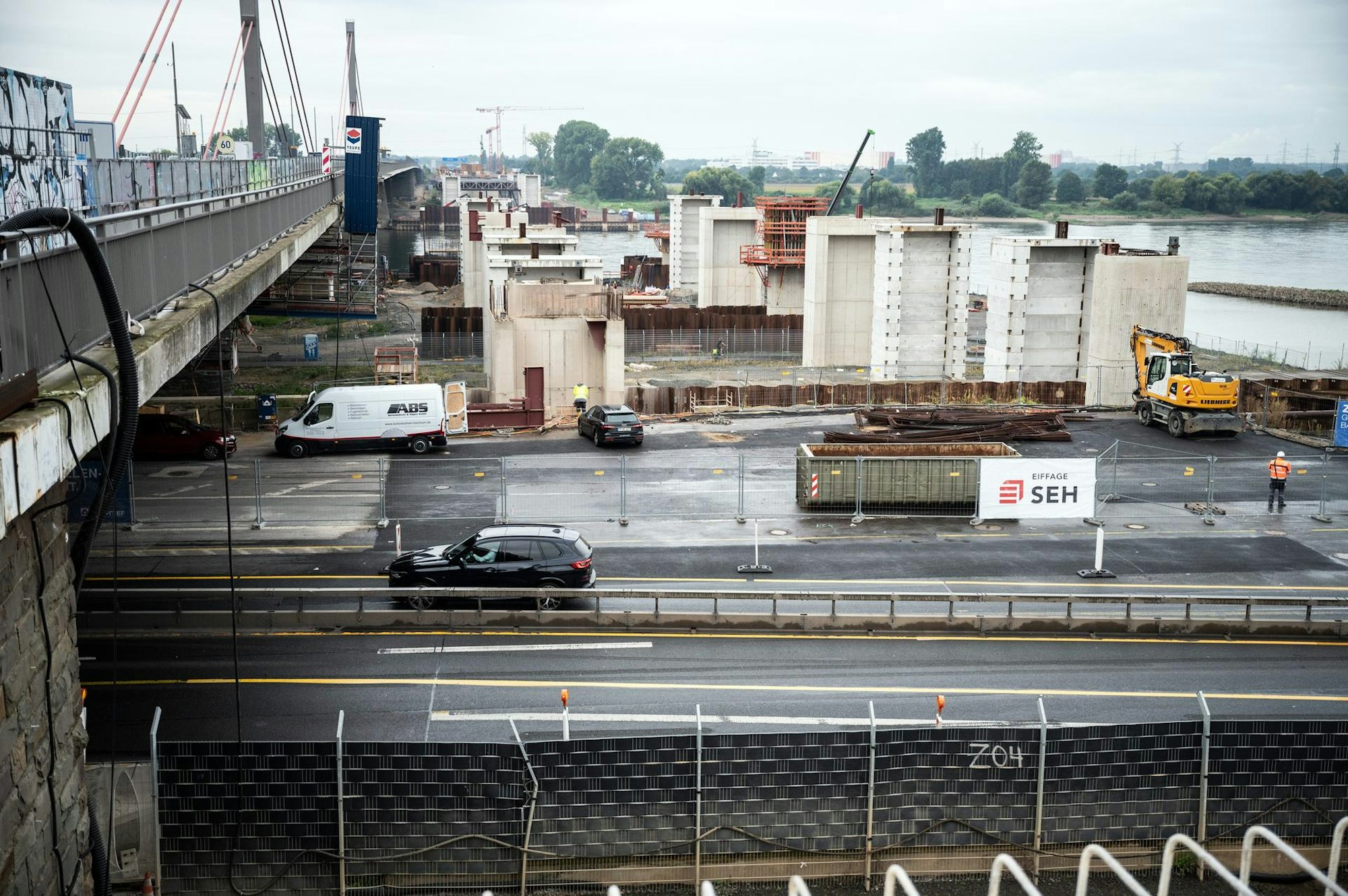 Stahlbauteile Leverkusener Brücke 2