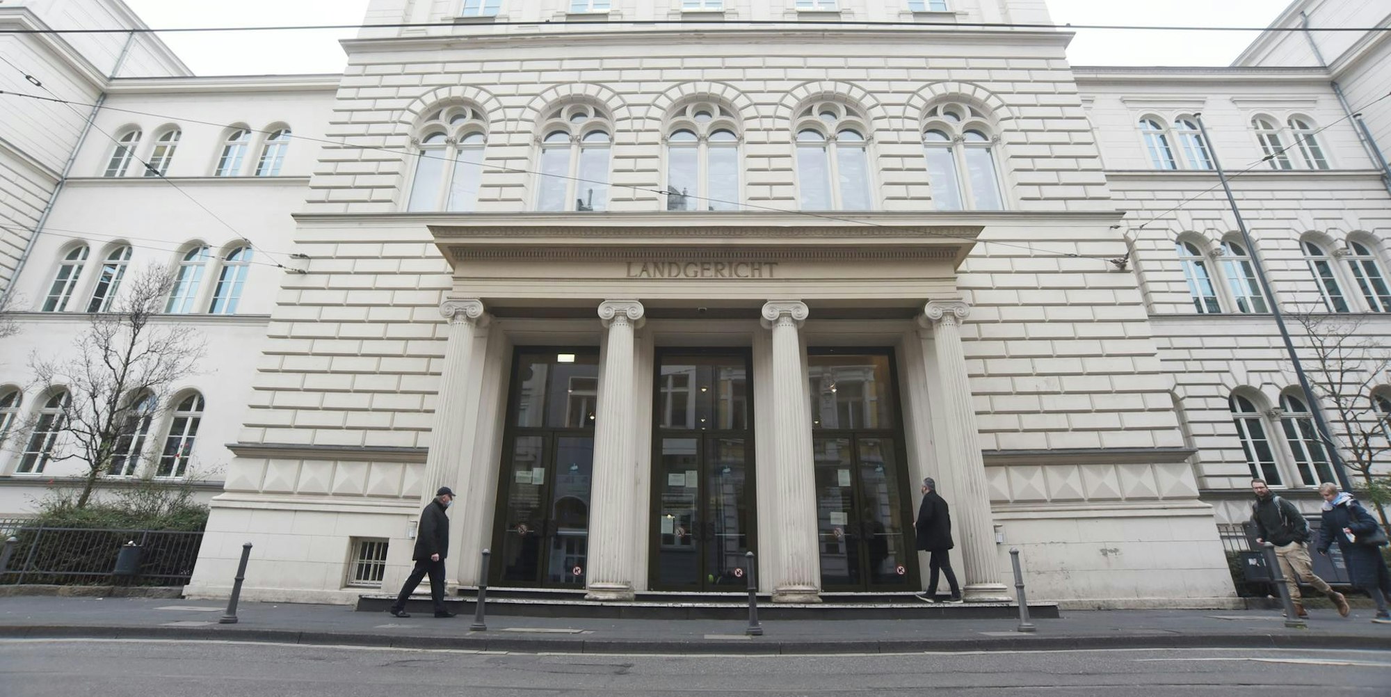 Landgericht_bonn_1