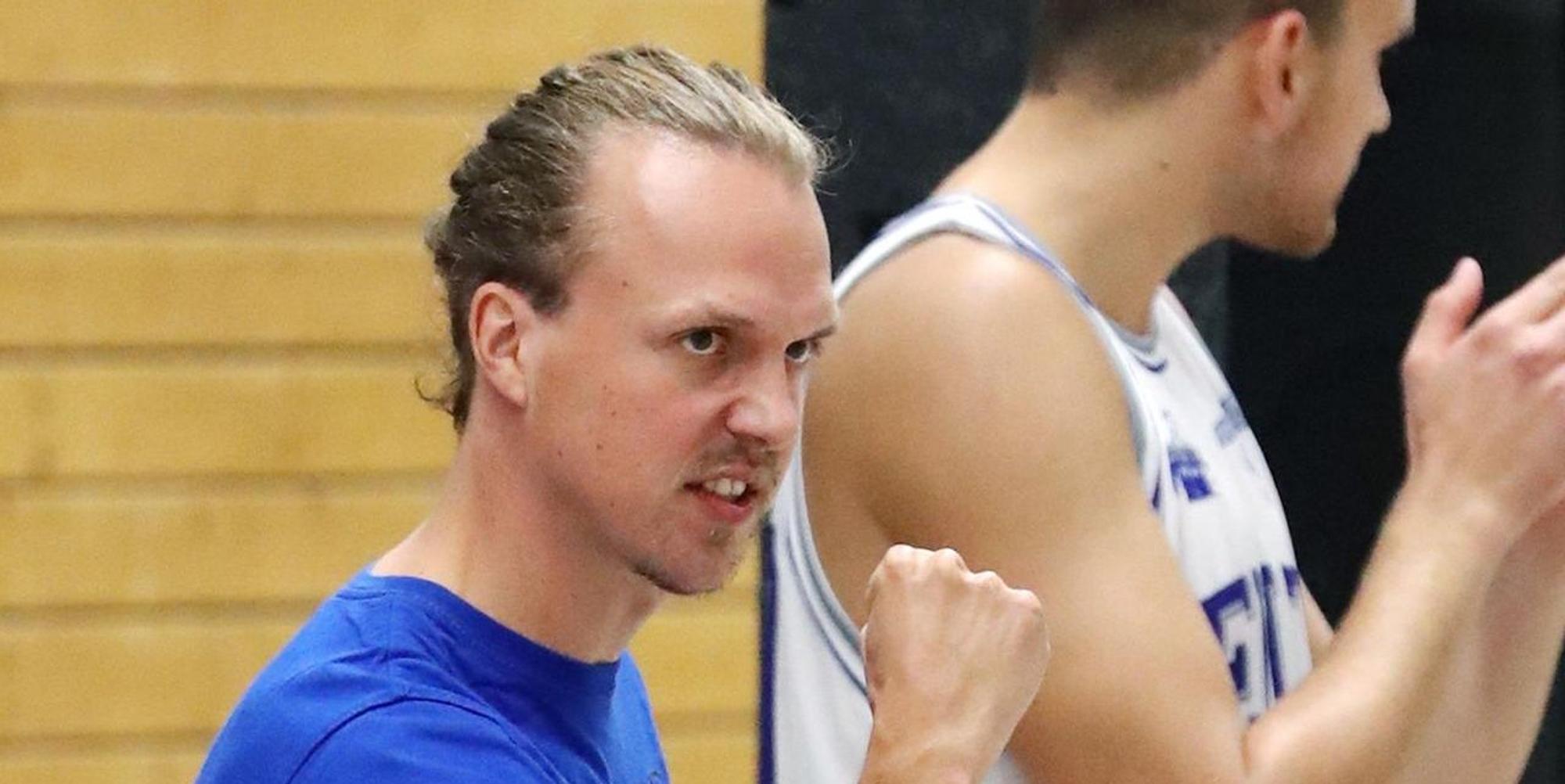 Nils Mueller
