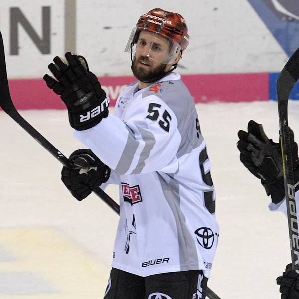Felix Schütz_Nationalmannschaft_Kölner Haie