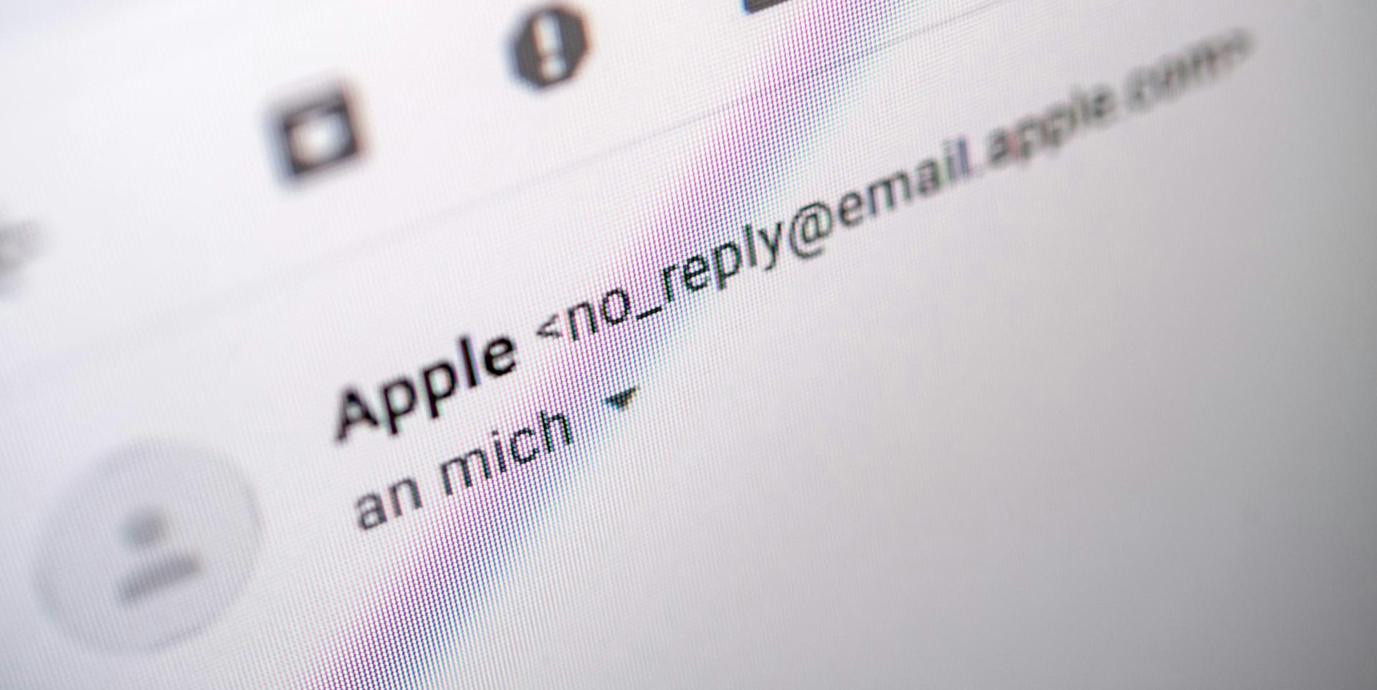 Mail Symbolbild DPA 150120