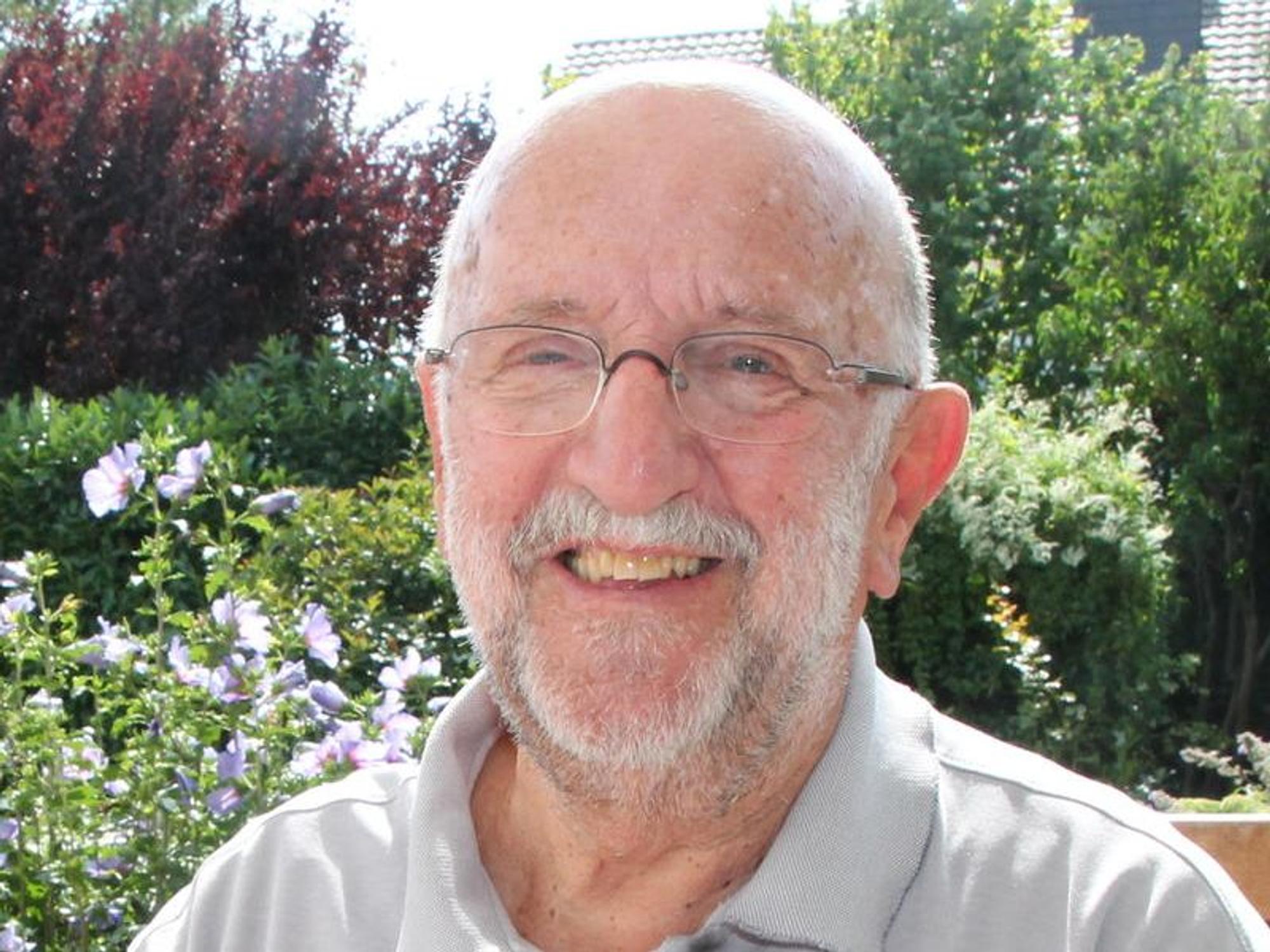 Professor Klaus Grewe