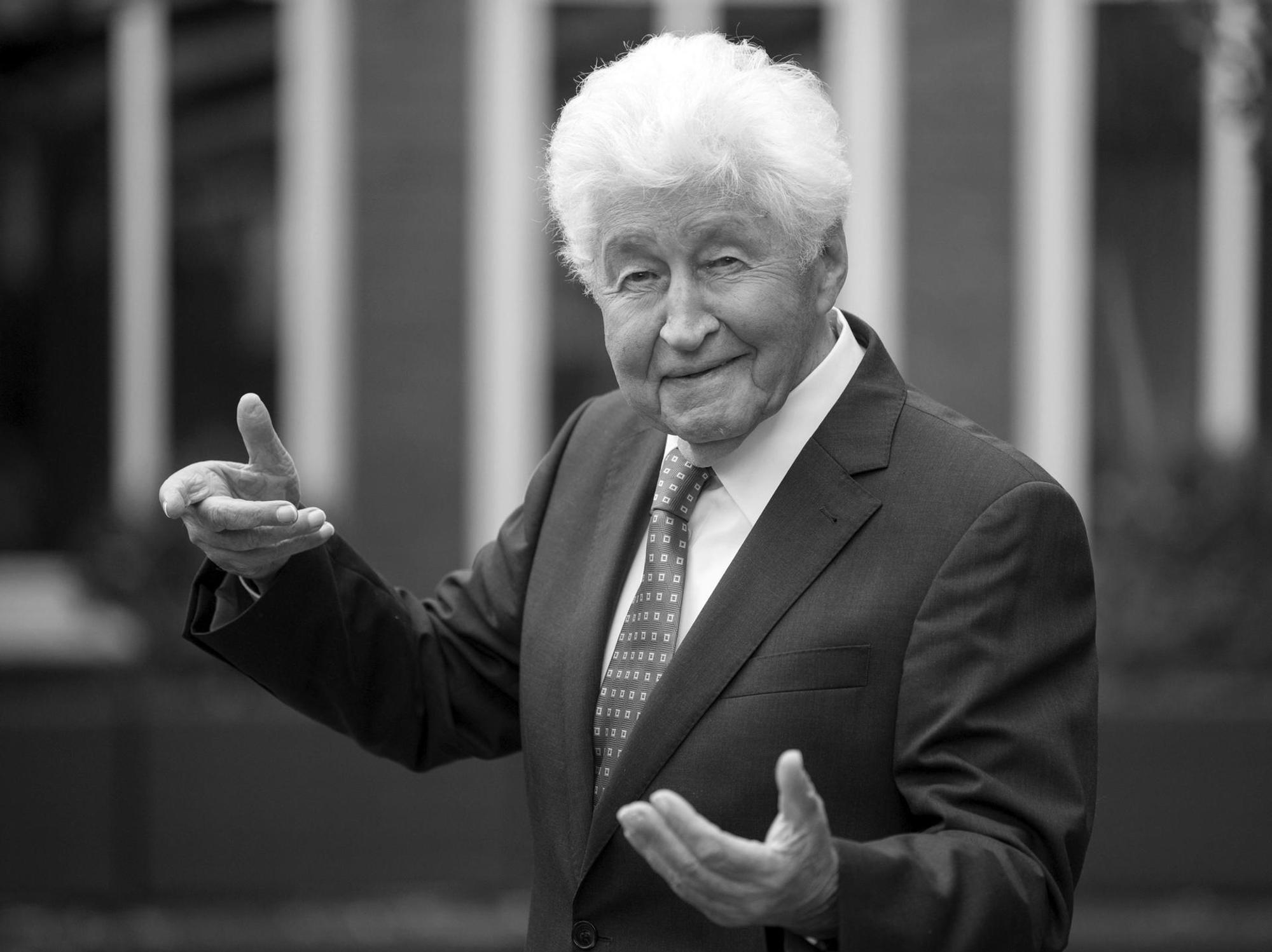 Gotthilf Fischer s-w