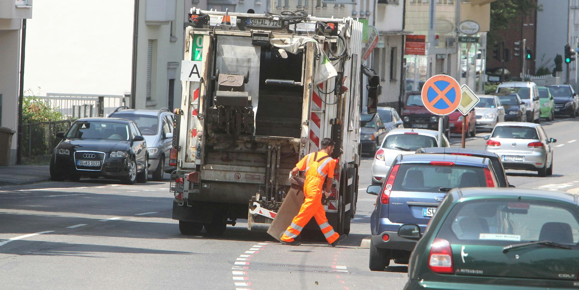 Müllabfuhrfahrzeug