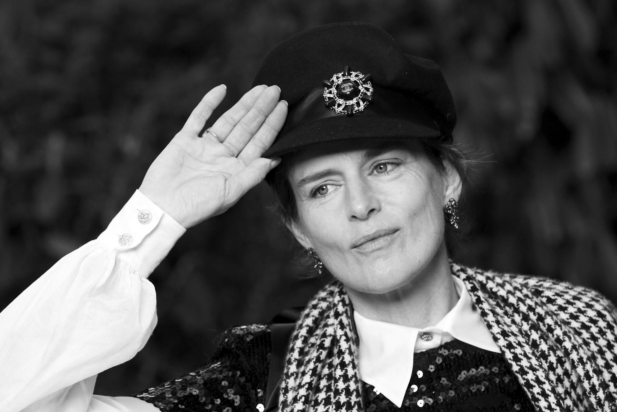 Stella Tennant s-w