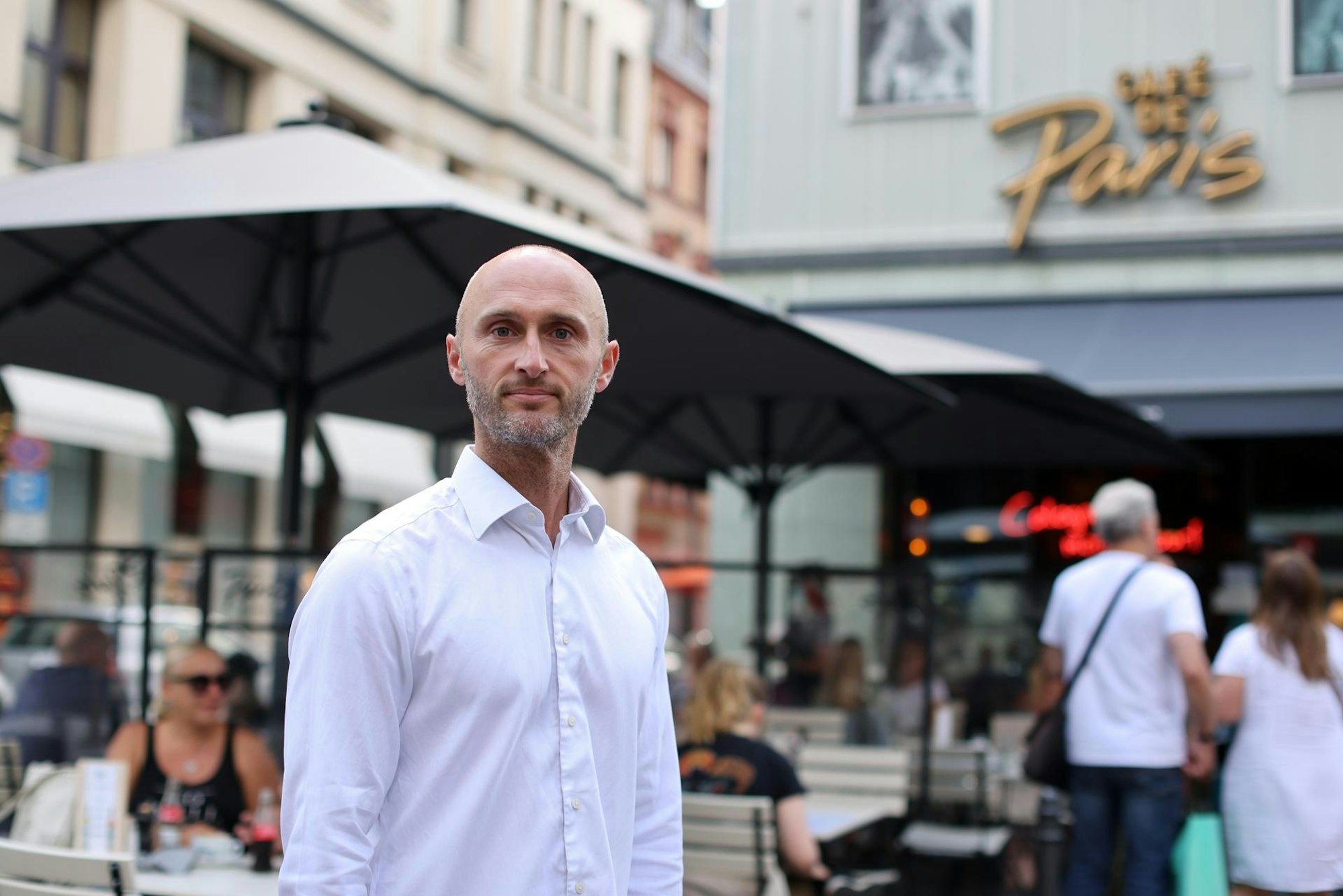 nab200804_Ehrenstrasze_05