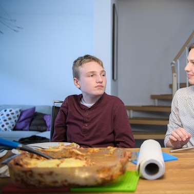 Aron_mit_seiner_Mutter