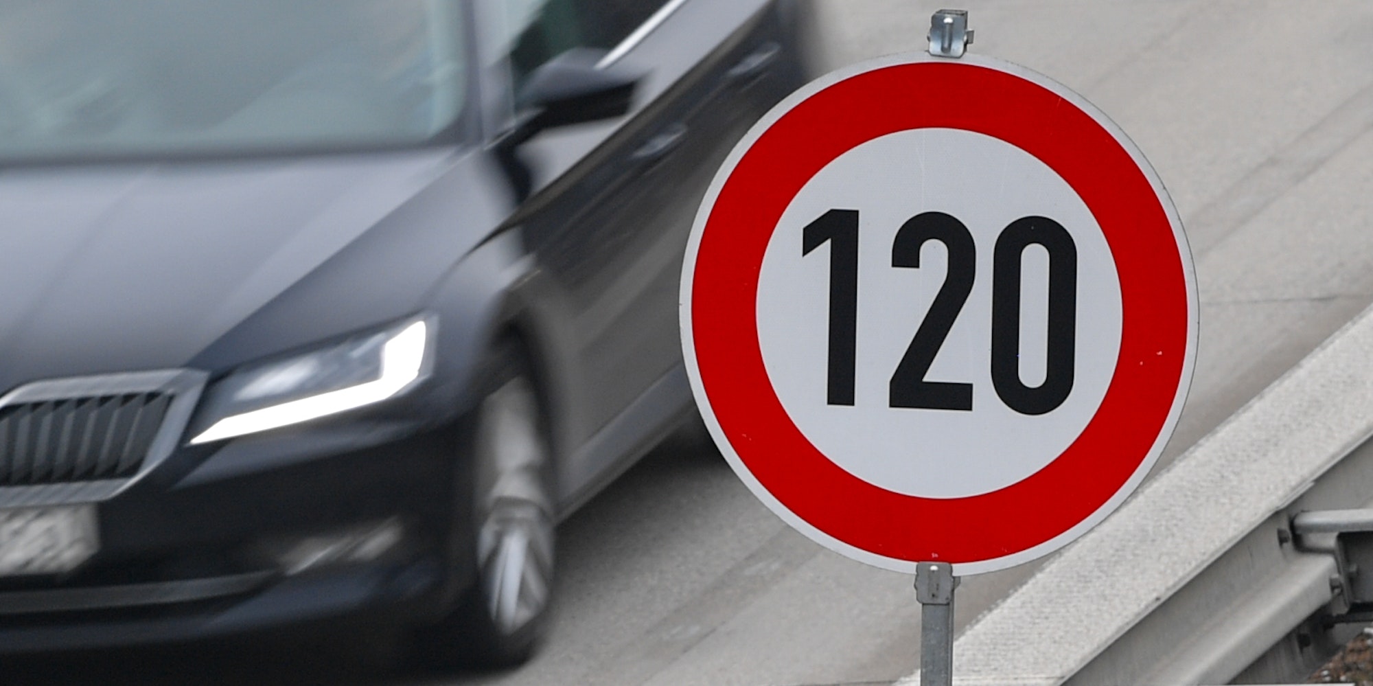 Tempolimit 120