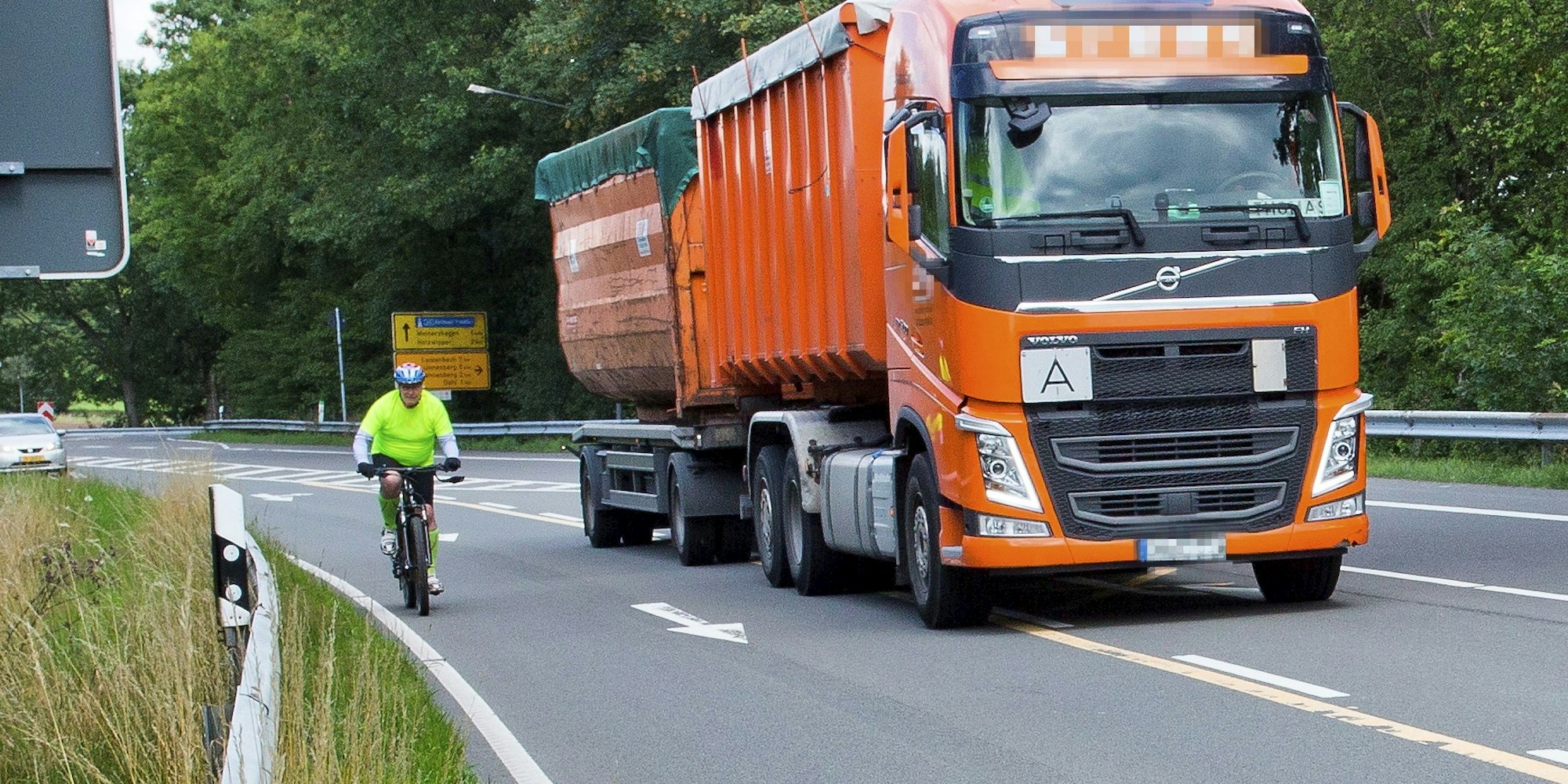 Fahrradweg001