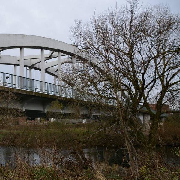 Melanbrücke