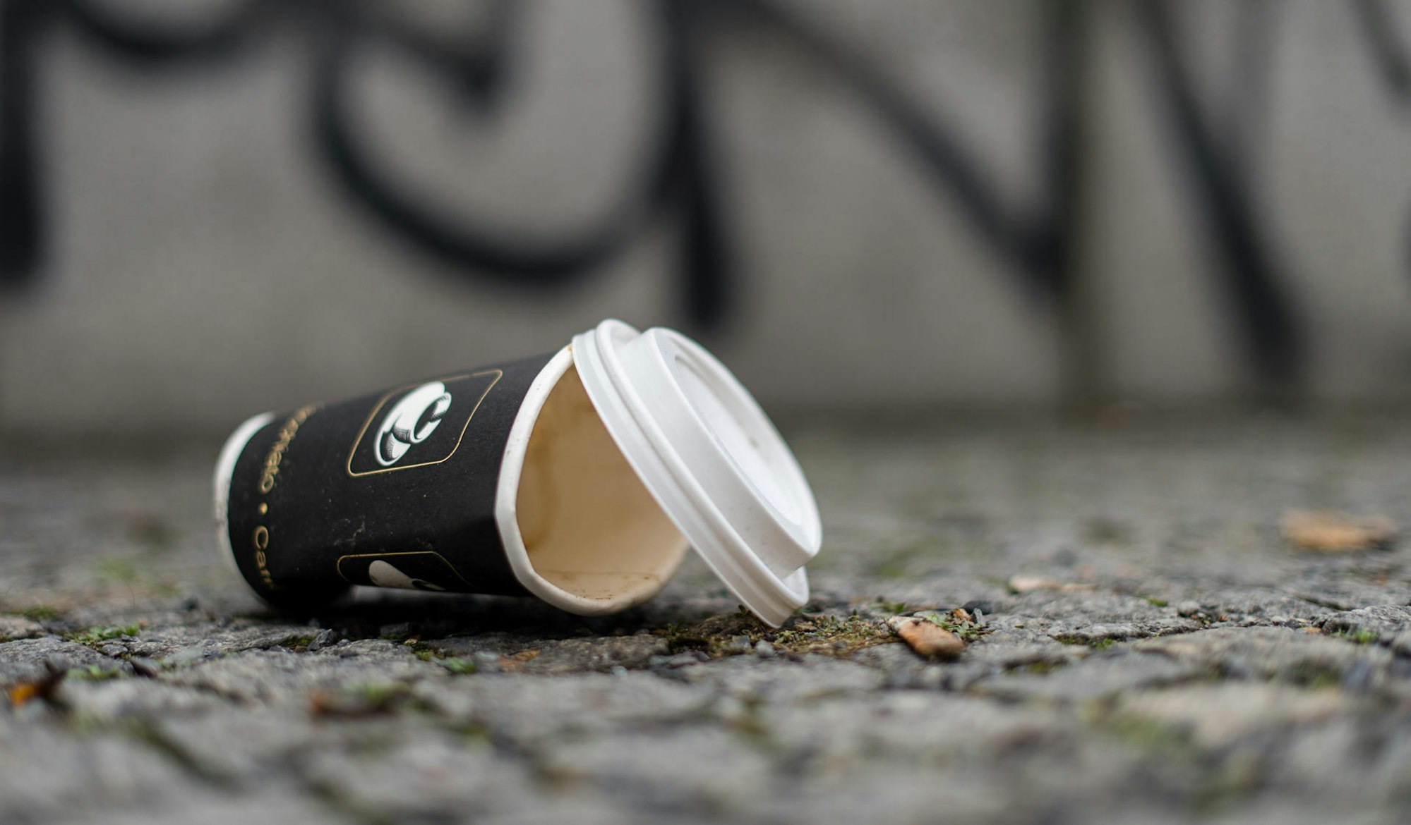 Kaffeebecher Symbolbild