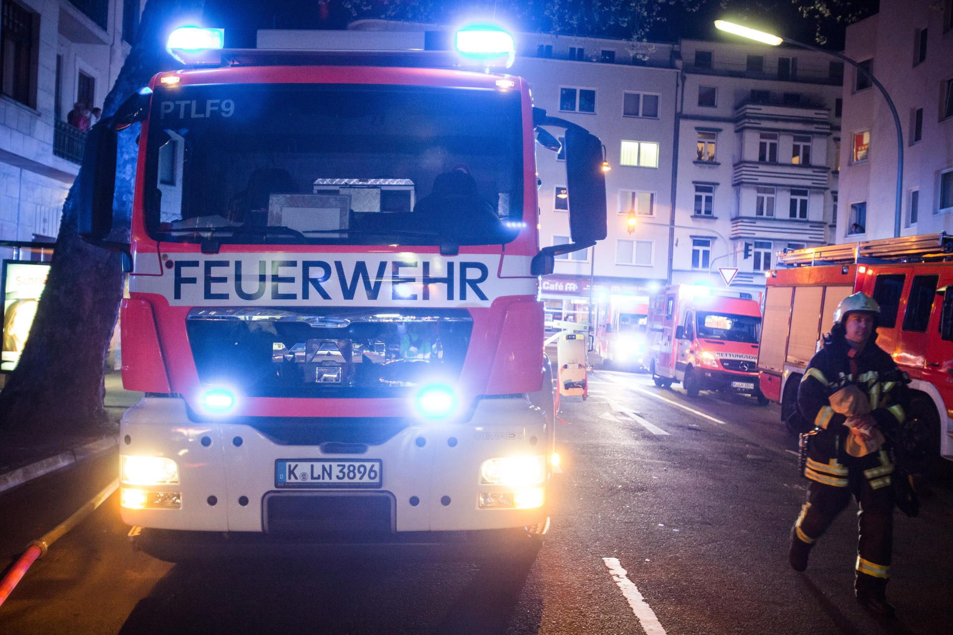 20150417feuer-mh0823