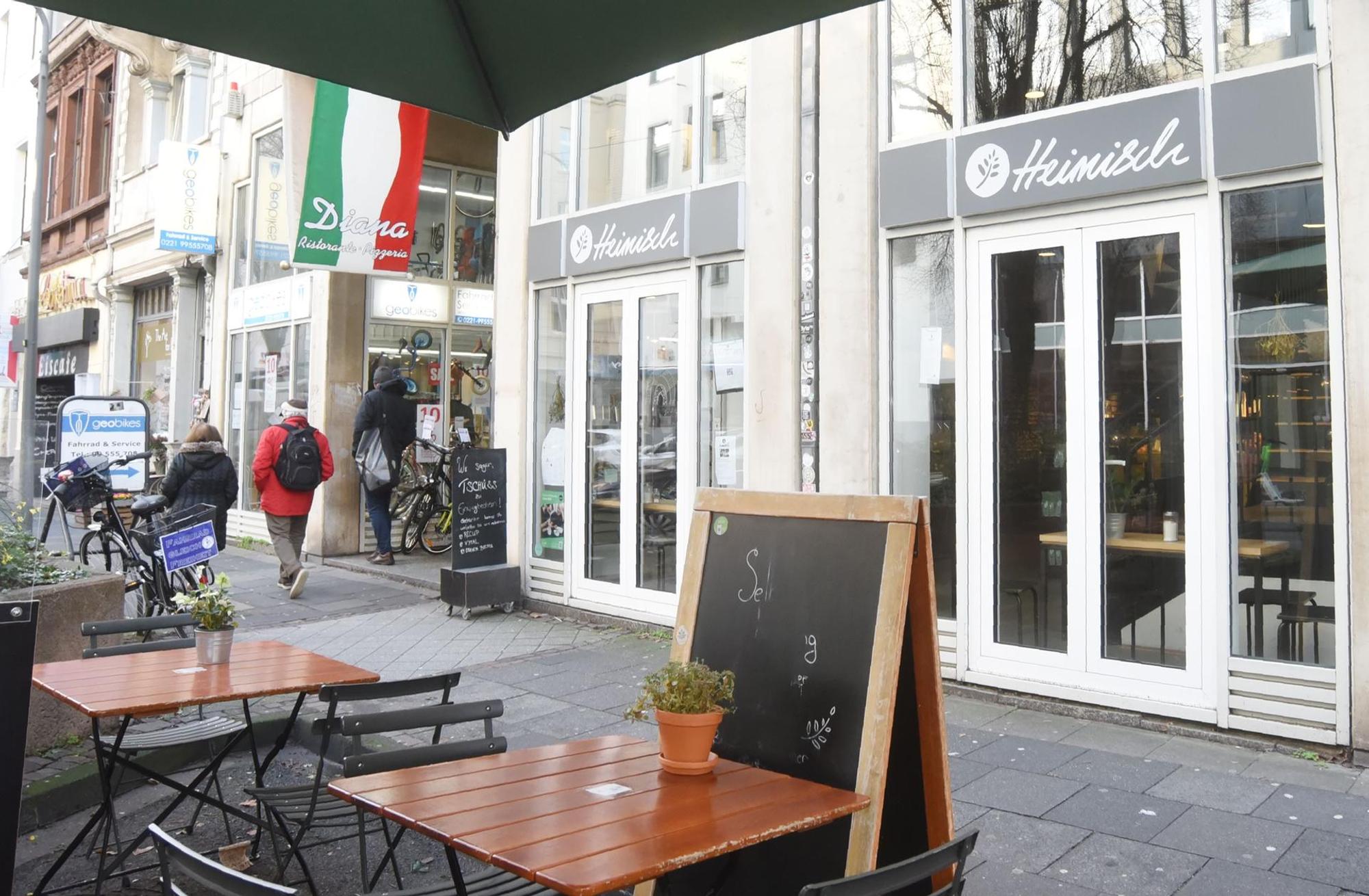 Café Heimisch_außen_Schwaiger