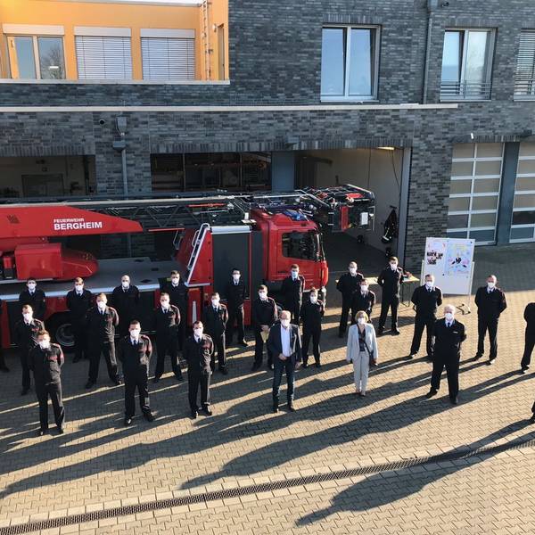 Bergheim_Feuerwehr_Rettungswagen