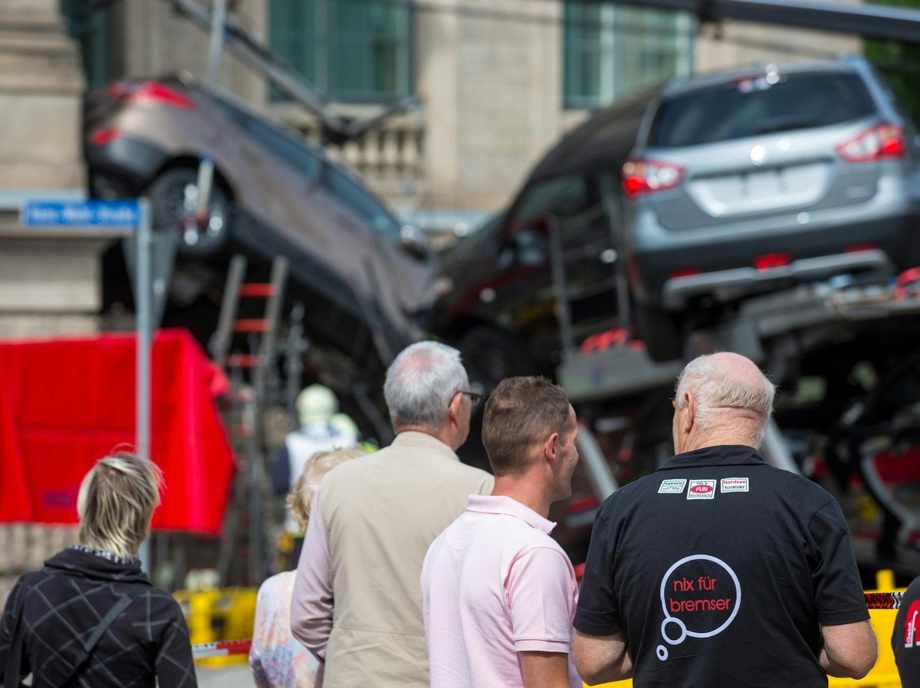 Schaulustige_bei_Unf_50237333