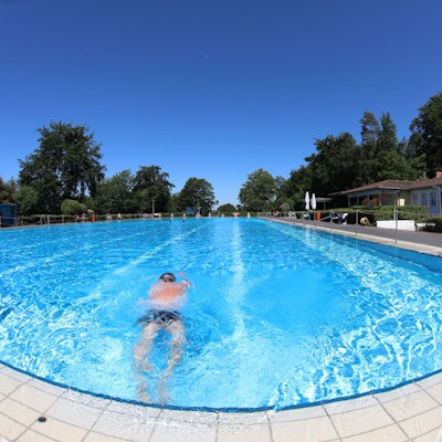 Eroeffnung_freibad