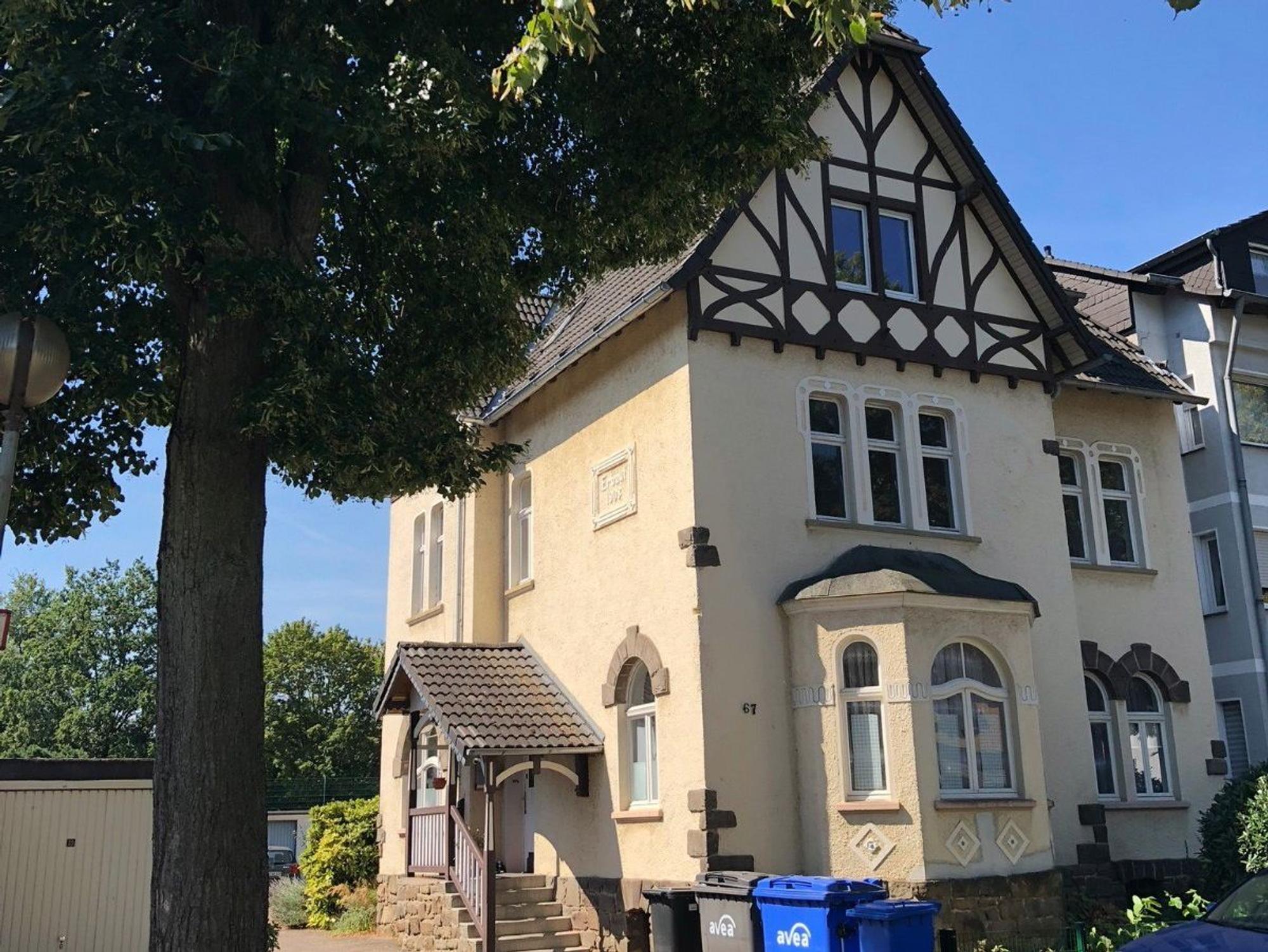 leverkusen-villa-von-diergardt-str-67-
