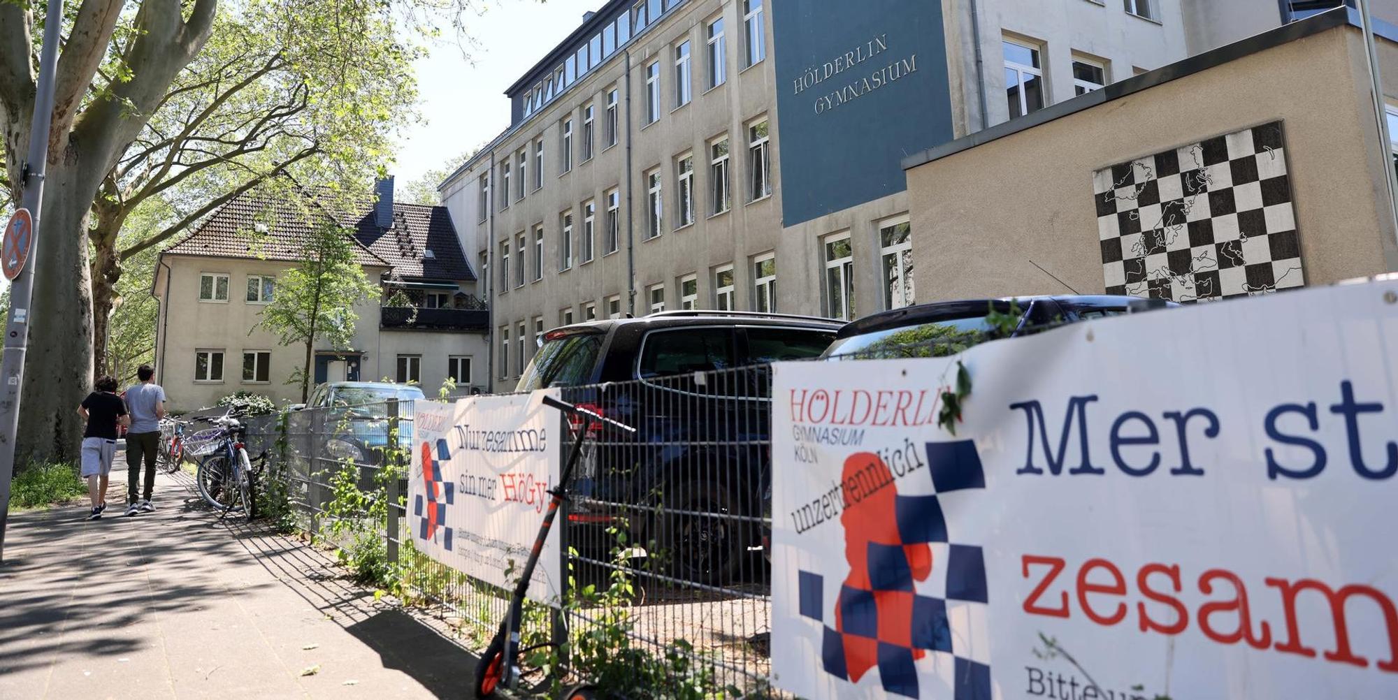 nab210602_Hoelderlin_Gymnasium_01