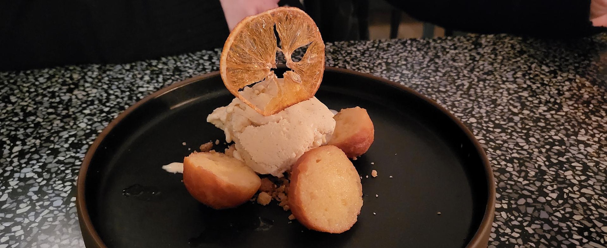 Henn Nachtisch im Feinfein