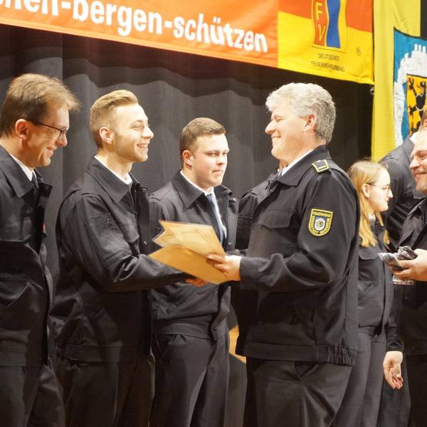 bg-hauptversammlung-feuerwehr-mb_(1)