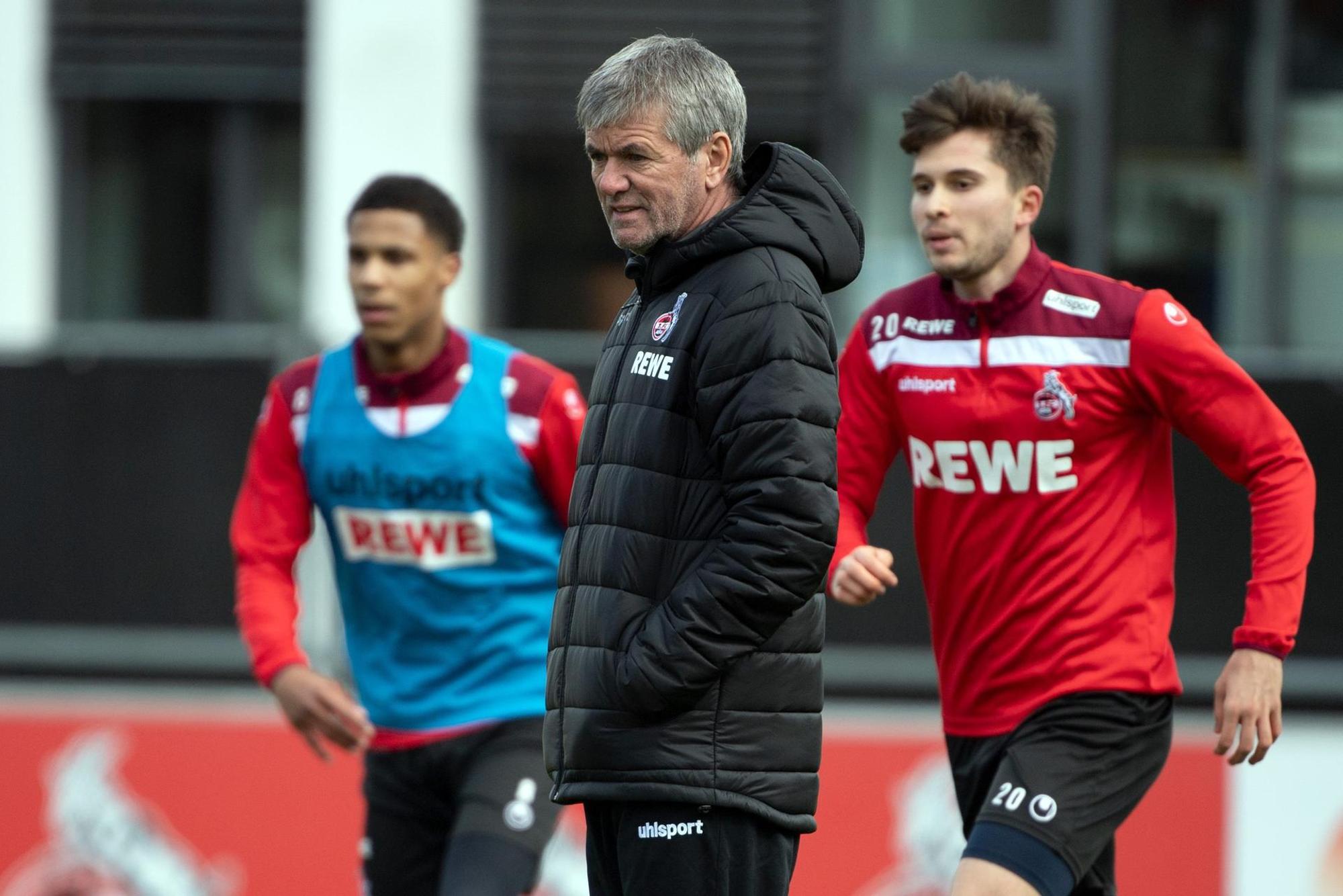 Friedhelm Funkel beim Training