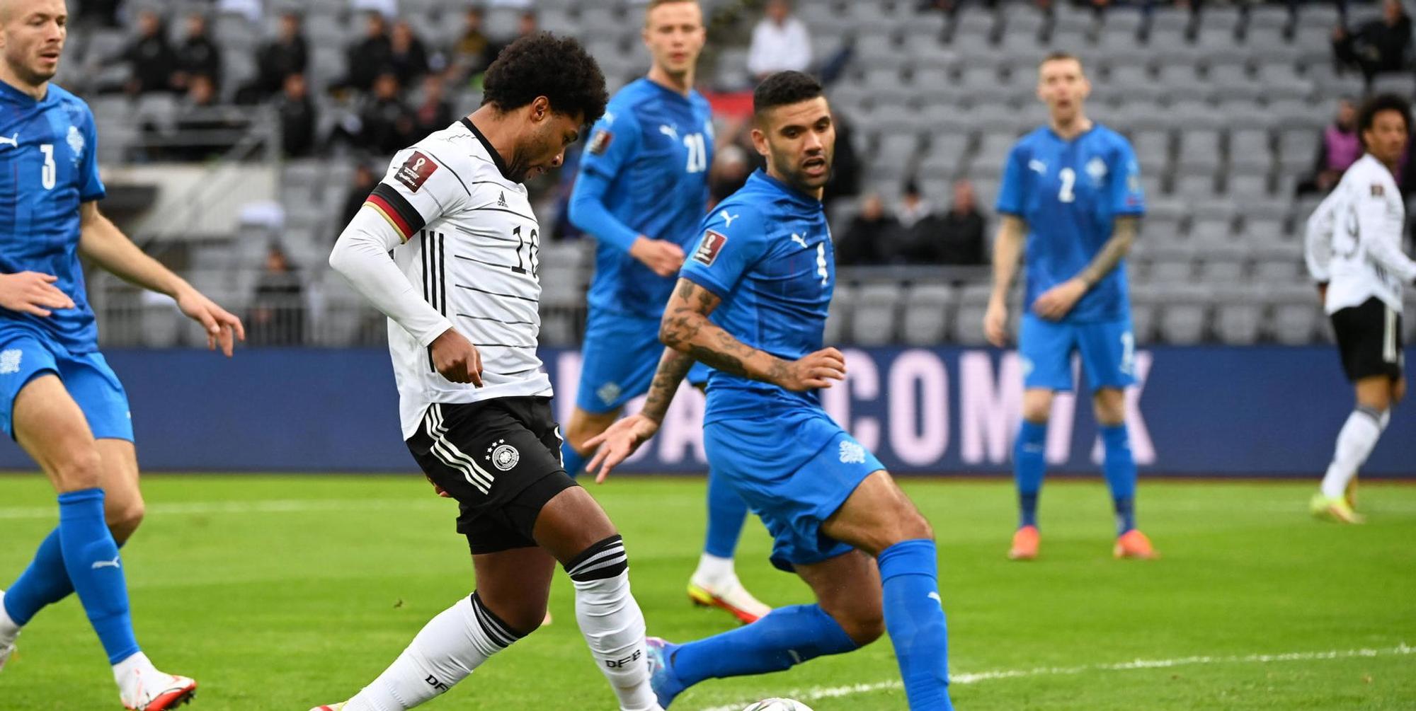 Gnabry gegen Island