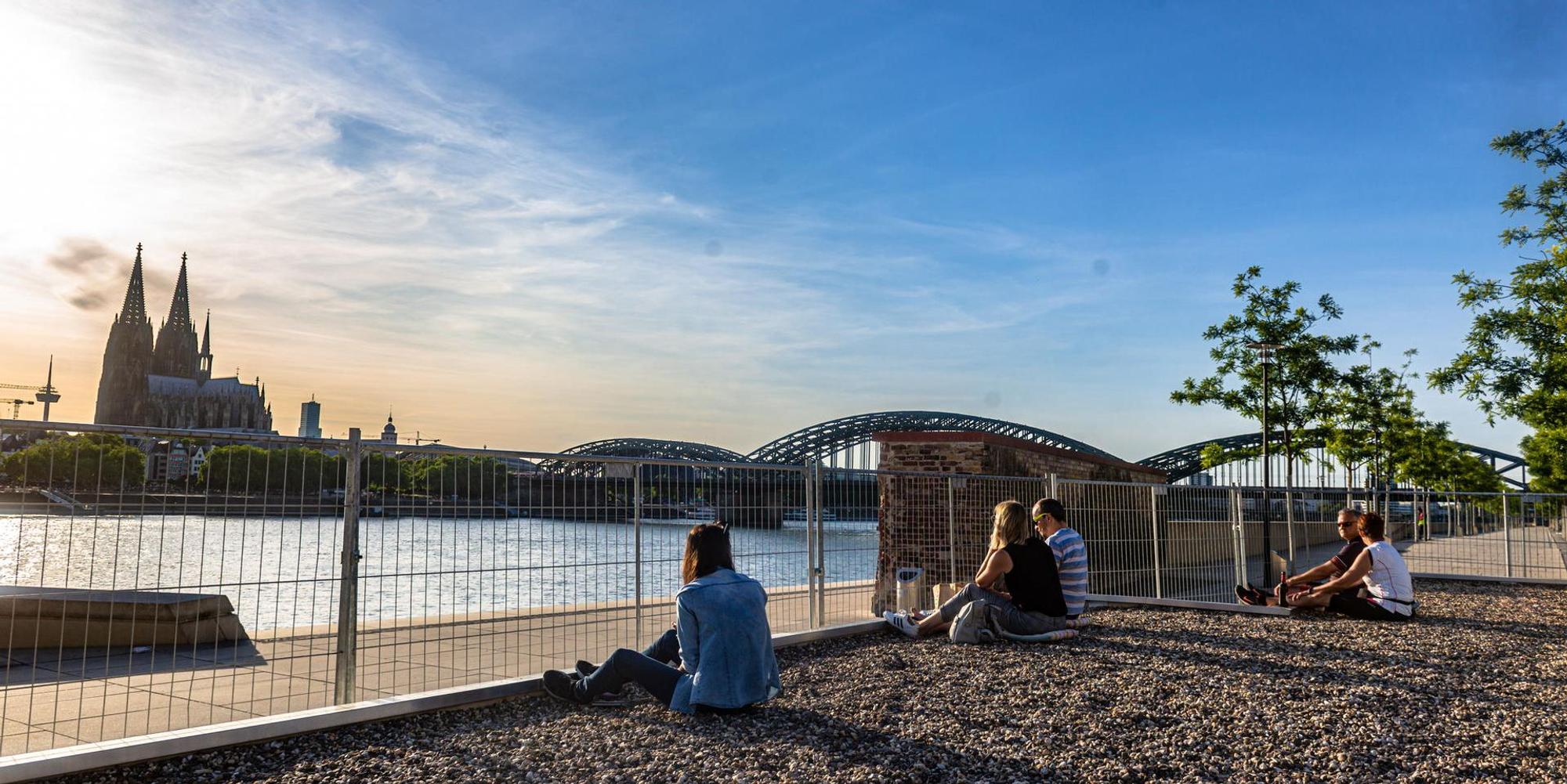 corona-sperrung-bruesseler-rheinboulevard_roe_005