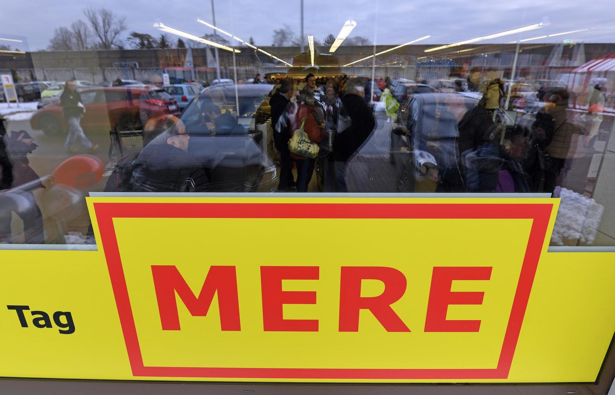mere logo