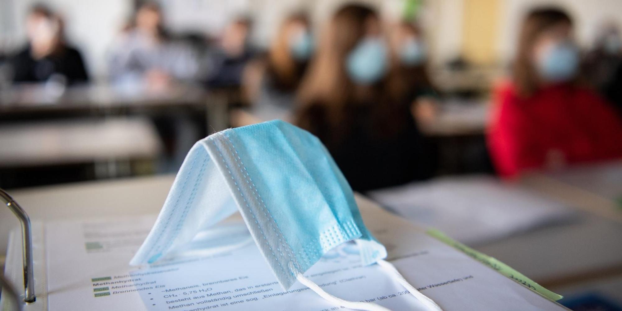 Maske in der Schule