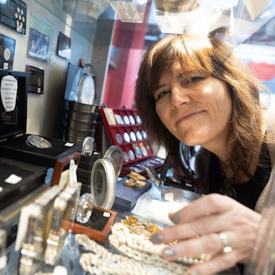 nab220207_Imgrund_Knopek_01