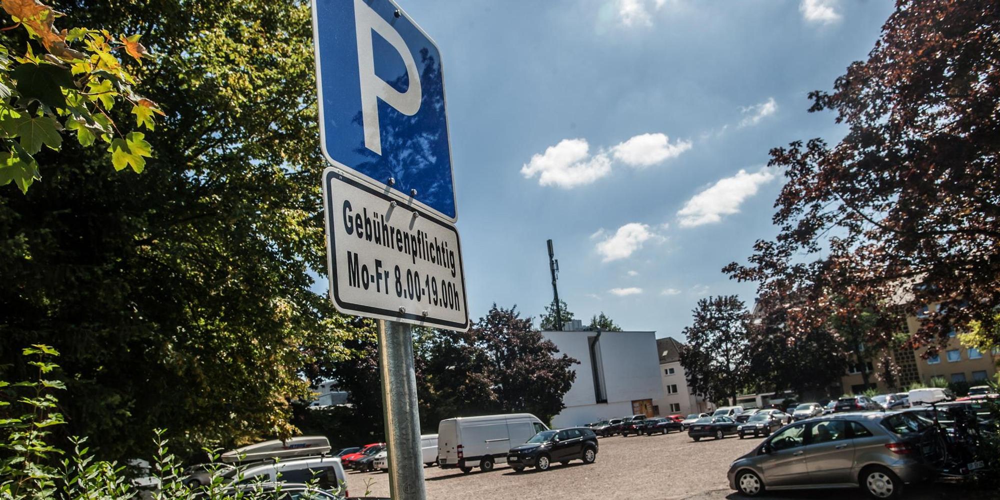 leverkusen-parkplatz--ALF_3464