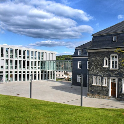 rathaus-buergerdorf-waldbroel-pkr-2